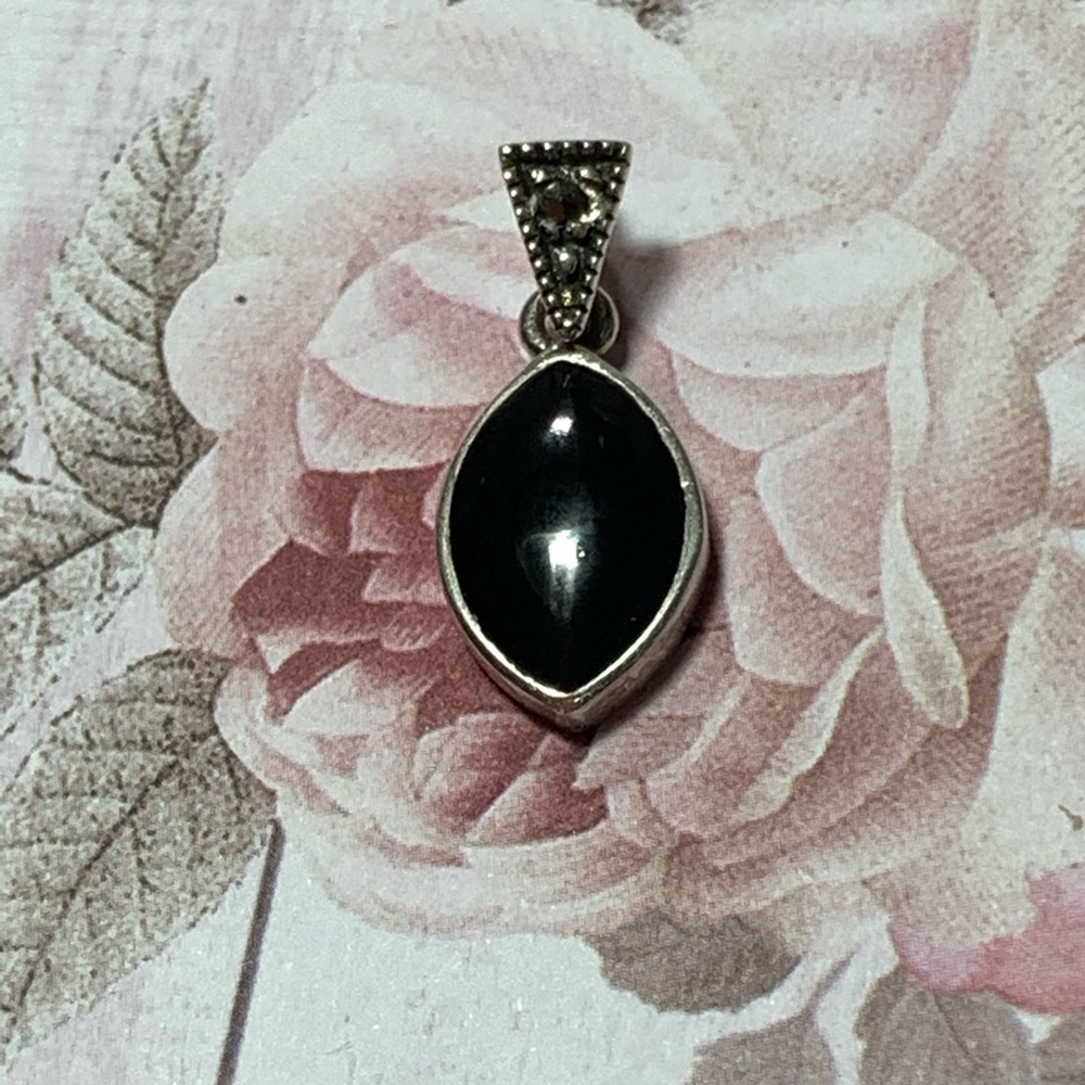 Black onyx pendant sterling silver